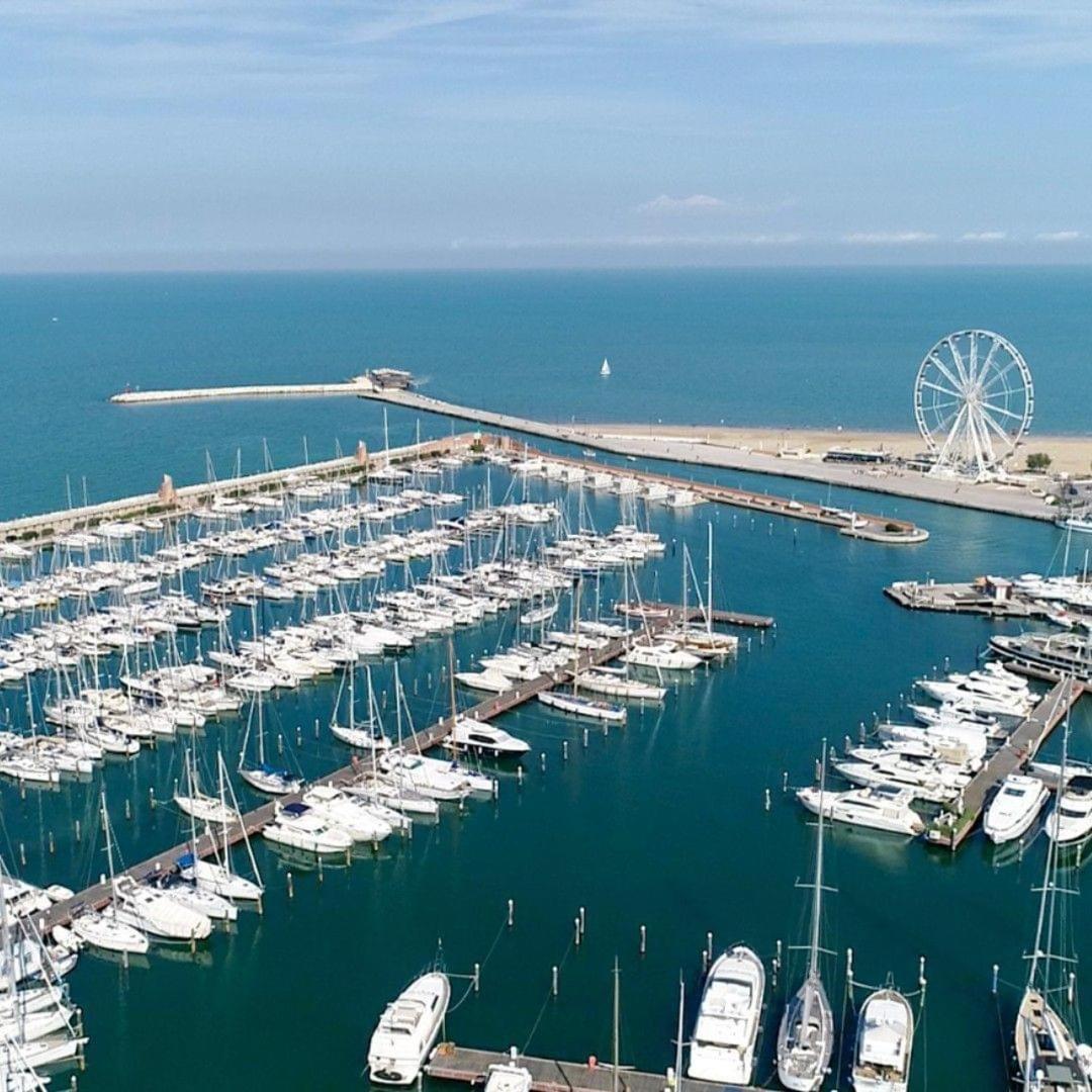 Hotel Parco Fellini ريميني المظهر الخارجي الصورة