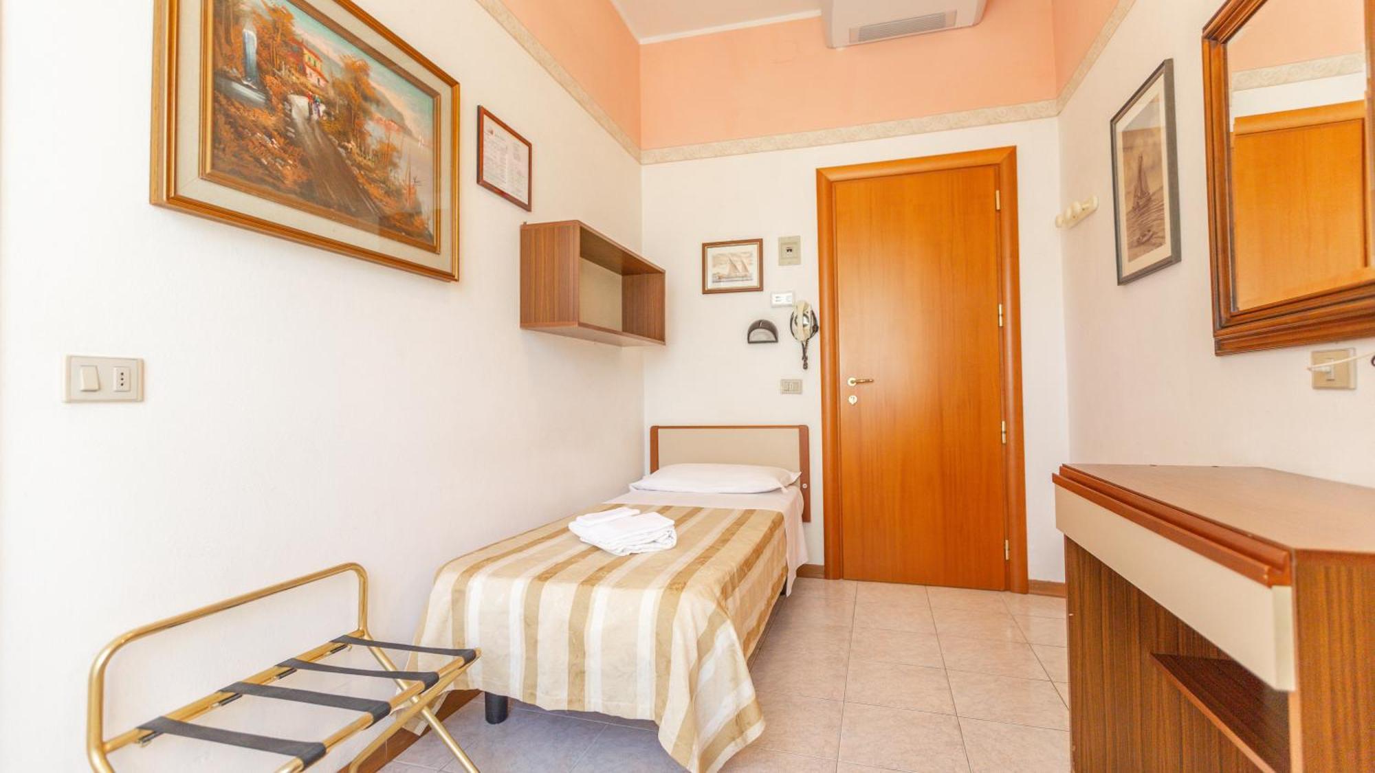 Hotel Parco Fellini ريميني المظهر الخارجي الصورة